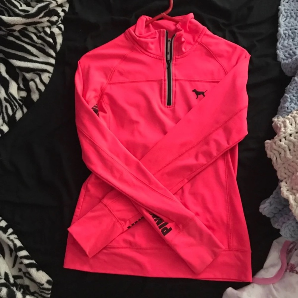 Ultimate PINK half zip